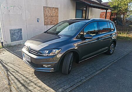 VW Touran Volkswagen 1.2 TSI SOUND BMT SOUND