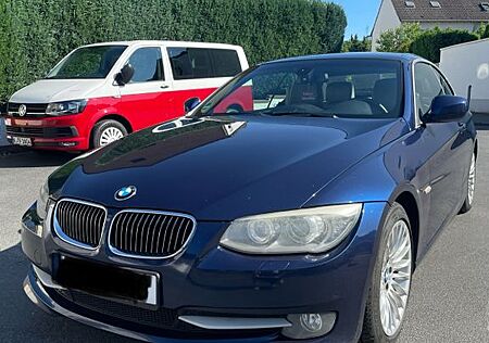 BMW 325d Cabrio - KEYLESS GO, Navi, Standheizung