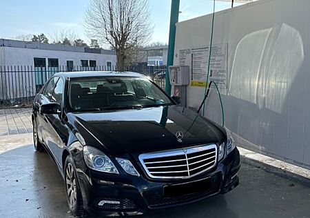 Mercedes-Benz E 250 CGI AVANTGARDE *NEUE STEUERKETTE*