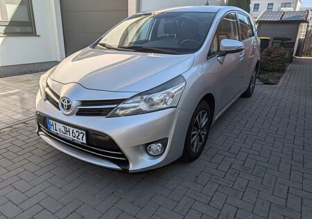 Toyota Verso 1.6l D-4D Start/Stop Comfort 7-Sitzer/Navi
