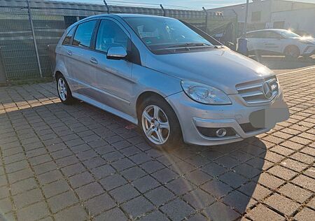Mercedes-Benz B 180 CDI