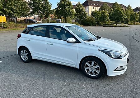 Hyundai i20 1.2 55kW