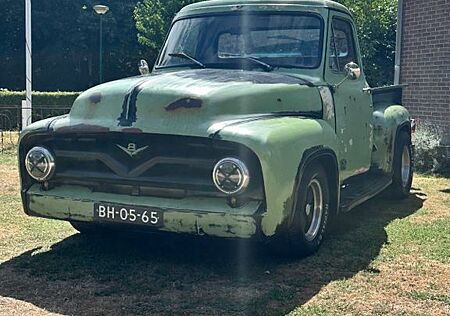 Ford F 100