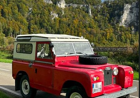 Land Rover Serie III Serie IIa 88 Station Wagon