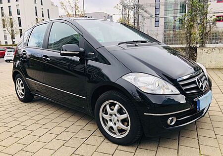 Mercedes-Benz A 180 A180 Aut TÜV-NEU 5TÜR XEN|PDC|SHZ|LEDER|TMP|8ALU