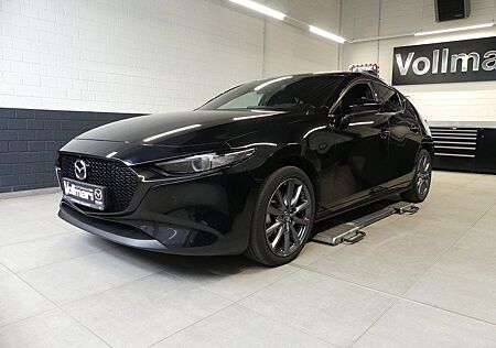 Mazda 3 Selection mit Design- & i-Activesenspaket + Bo