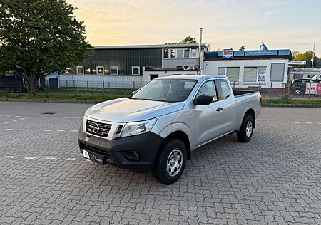 Nissan Navara 2,3 DCI N-Guard King Cab 4x4 AHK Tempom.