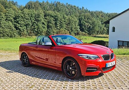 BMW 240 M240i xDrive Steptronic Cabrio Wenig KM Top