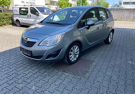 Opel Meriva B Active~Erst 37Tkm ~Rentnerfahrzeug~