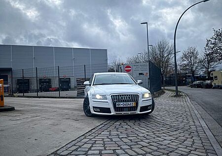 Audi S8 5.2 tiptronic quattro -