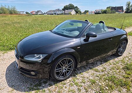 Audi TT Roadster 2.0 TFSI -