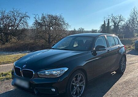 BMW 118i*M-Felgen*TÜV+HU NEU*8-fach bereift*PDC*SHZ