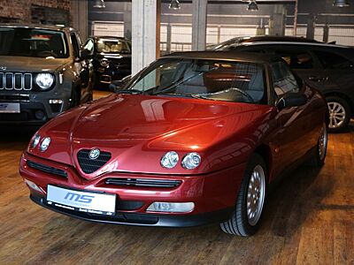 Alfa Romeo Spider 2.0 T.SPARK 1.6V