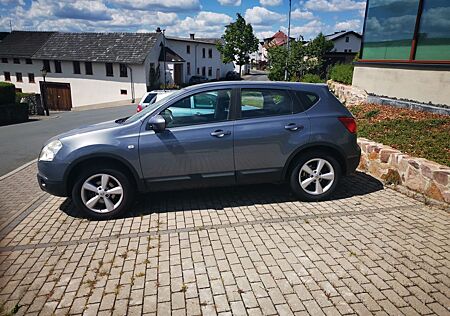Nissan Qashqai 2.0 ALL-MODE 4x4 Visia visia