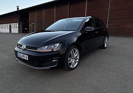 VW Golf Volkswagen 7 2.0 TDI DSG / Highline / GTI-Scheinwerfer