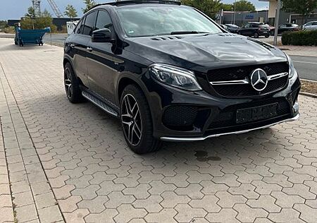 Mercedes-Benz GLE 43 AMG Mercedes-AMG GLE 43 4MATIC Merced...