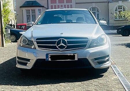 Mercedes-Benz C 350 4MATIC BlueEFF. AVANTGARDE Autom. AVAN...