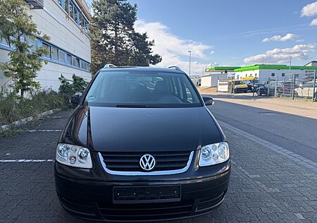 VW Touran Volkswagen 1.9 TDI Highline Tuv bis 11.2026
