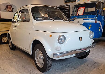 Fiat 500 (Cinquecento)