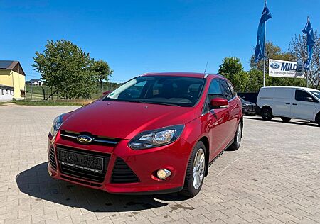 Ford Focus Turnier Titanium Klimaautomatik Navi