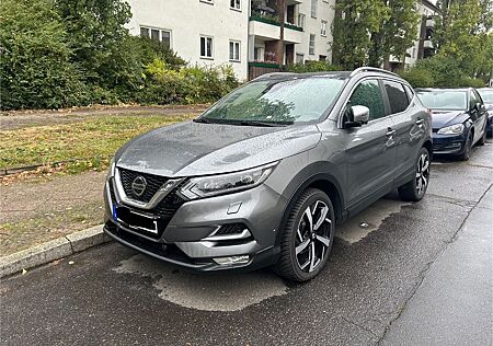 Nissan Qashqai 1.3 DIG-T 159PS Tekna Tekna