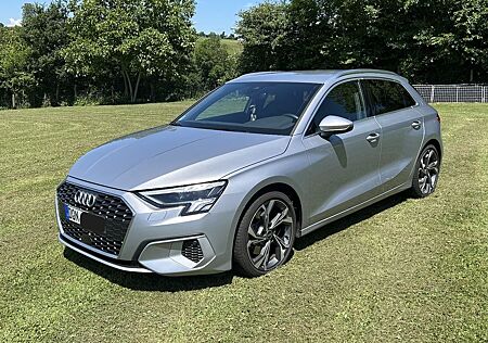 Audi A3 35 TFSI S tronic advanced Sportback advanced