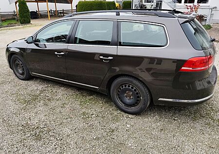 VW Passat Variant Volkswagen 2.0 TDI DSG 125kW Comfortline