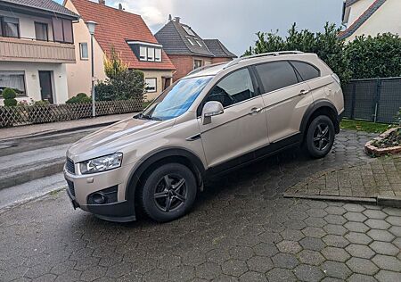 Chevrolet Captiva 2.2 LT+ 4WD 7-Sitzer LT+