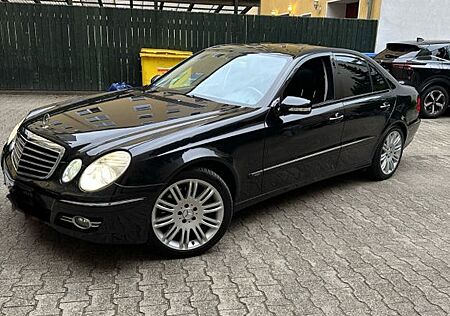 Mercedes-Benz E 280 4MATIC AVANTGARDE Avantgarde