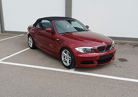 BMW 135i Cabrio * M Sportpaket/Individuell *