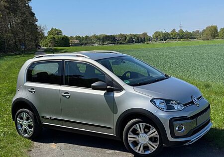 VW Up Volkswagen ! 1.0 TSI OPF 66kW cross ! cross !