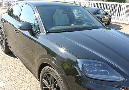 Porsche Cayenne Coupe GTS,sport des,18" wege,AHK,3 displ
