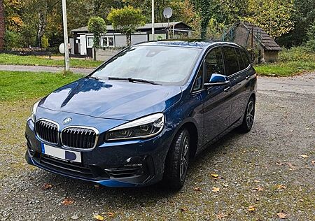 BMW 2er gebraucht kaufen BMW 2er 220 Gran Tourer 220i Steptronic -