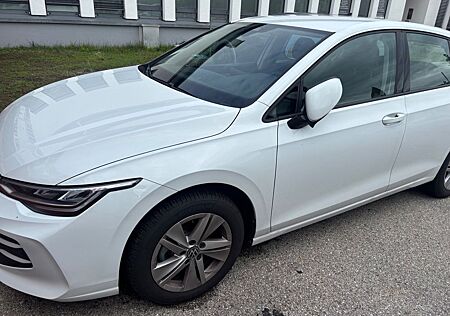 VW Golf Volkswagen 1.5 TSI OPF 85kW -