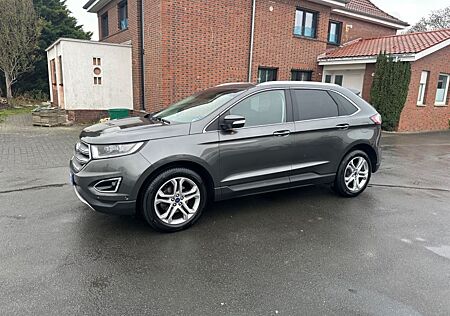 Ford Edge Titanium 4x4/Kamera/Navi/2.HD/TopZustand