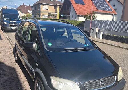 Opel Zafira 1.8 16V -