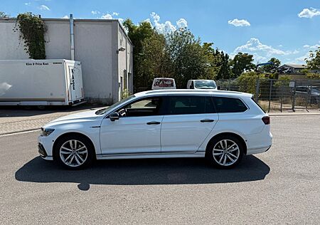 VW Passat Variant Volkswagen Business R-Line Kamera Virtual IQ