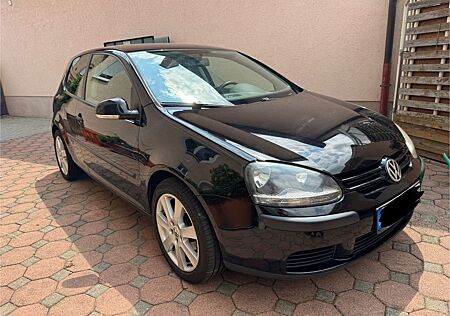 VW Golf Volkswagen 1.4 Comfortline, 8x Reifen + Alu, Klima
