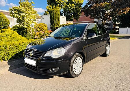 VW Polo Volkswagen 1.9TDI Black PDC Klimaautomatik Tüv Neu