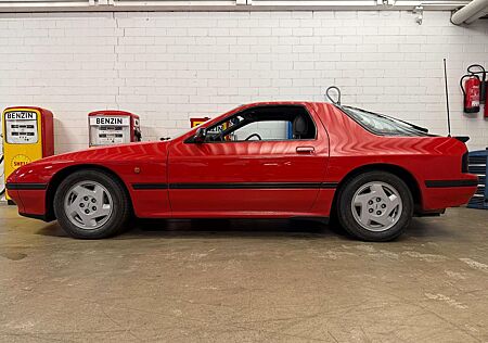 Mazda RX-7 1. Hand