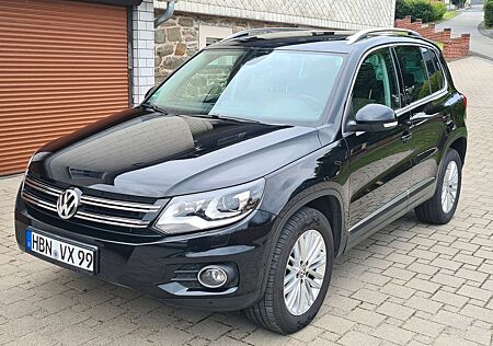 VW Tiguan Volkswagen 2.0 TDI DSG 4MOT BMot Tech Track & St...