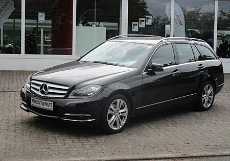 Mercedes-Benz C 180 T-Modell T Advangarde Navi.Sitzheiz.