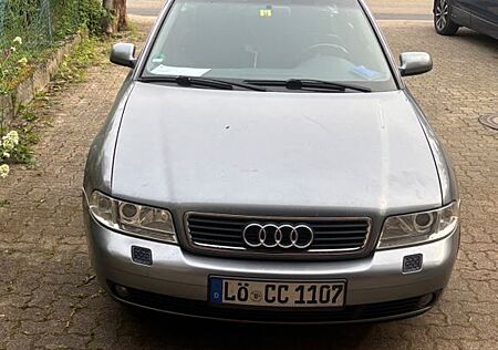 Audi A4 2.5 TDI Avant - TÜV neu, bitte lesen