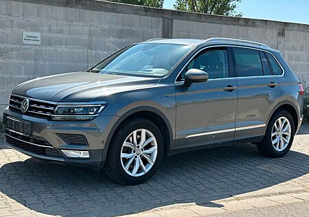 VW Tiguan Volkswagen 2.0 TDI Highline 4Motion*Head-Up*ACC*LED*