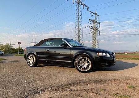 Audi A4 B7 3.0 TDI Cabrio Quattro S-Line 6-Gang