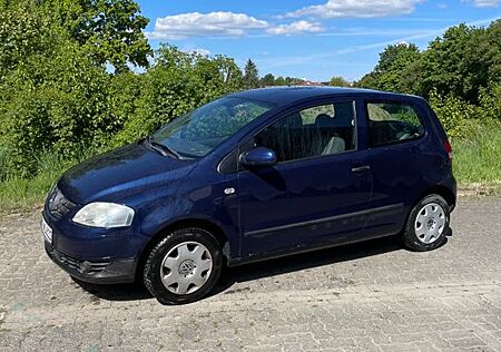 VW Fox Volkswagen 1.2 - perfektes Auto für Fahranfänger