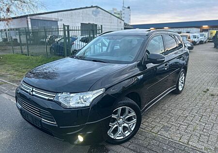 Mitsubishi Outlander PHEV Instyle 4WD*XENON*NAVI*LEDER*RKAM
