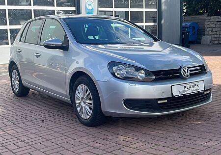 VW Golf Volkswagen VI Sitzh Navi HU / AU Service neu