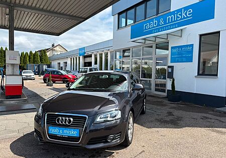 Audi A3 Sportback 1.8 TFSI Ambiente *Xenon/SHZ/AHK*