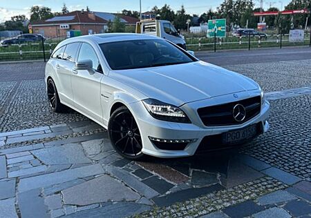 Mercedes-Benz CLS 63 AMG Shooting Brake AMG Edition 1